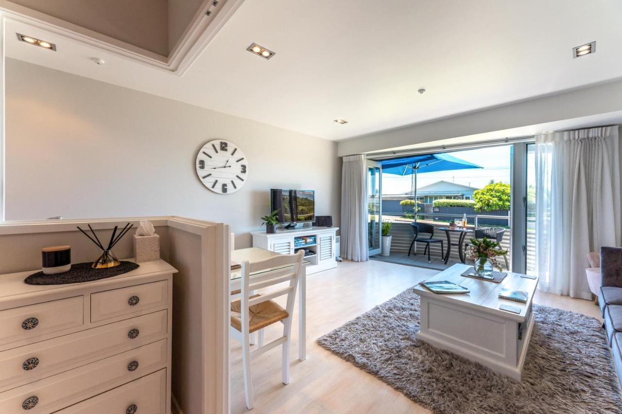 Oneroa Bay Villas Екстериор снимка